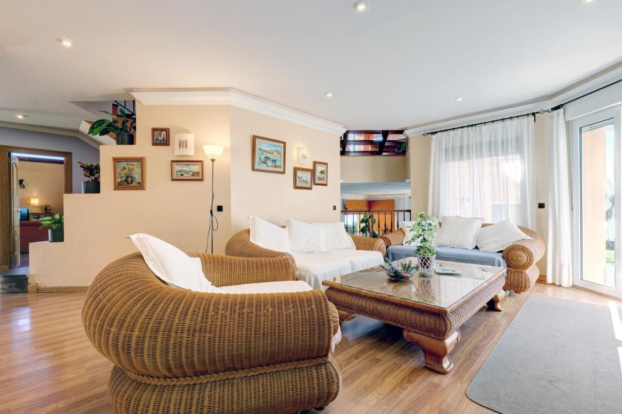 Villa Alcaidesa Vistas Al Mar San Roque  Zewnętrze zdjęcie